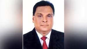 চট্টগ্রাম নগরীর হাজারি গলি থেকে ডাকাতির সোনাসহ আ.লীগ নেতা মৃণাল কান্তি ধরকে গ্রেপ্তার