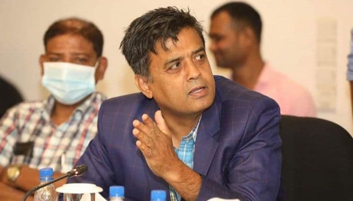 শেখ হাসিনার রাজনীতিতে ফেরার সামান্য সম্ভাবনাও এখন শেষ : শফিকুল আলম