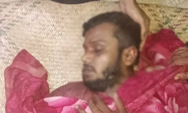 সীতাকুণ্ডে কৃষকদল নেতাকে কুপিয়ে হত্যা করেছে দুর্বৃত্তরা