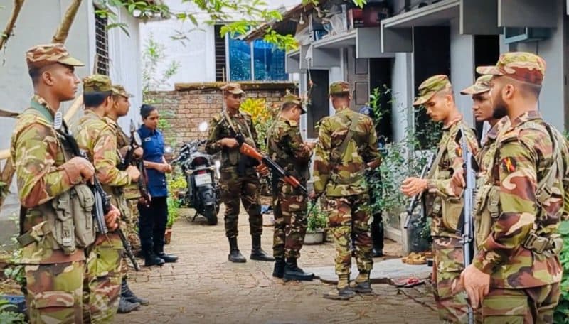 খাগড়াছড়িতে অপহৃত চবি’র ৫ শিক্ষার্থী উদ্ধারে অভিযানে যৌথবাহিনী