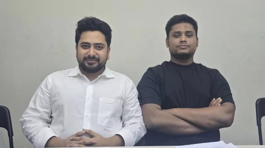 নাহিদ ইসলামকে ‘আগামীর প্রধানমন্ত্রী’ সম্বোধন করলেন হাসনাত আবদুল্লাহ
